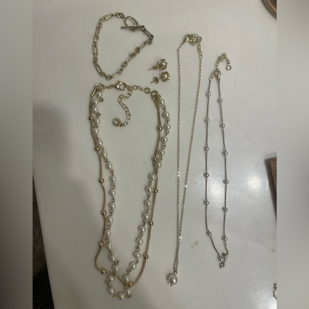 Gold and Pearl jewelry bundle